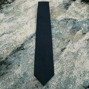 CLEARANCE /Make an offer! Hugo Boss Silk tie